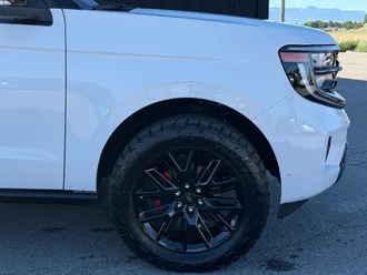 2025 Ford Expedition Max photo 4