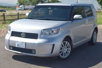2010 Scion xB photo 4