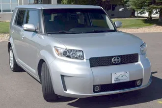 2010 Scion xB photo 6