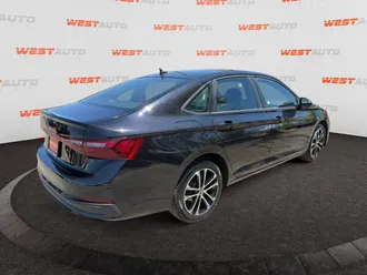 2025 Volkswagen Jetta photo 5
