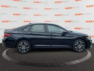 2025 Volkswagen Jetta photo 6