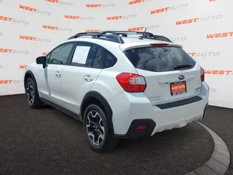 2017 Subaru Crosstrek photo 3