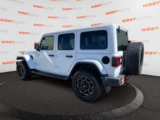 2018 Jeep Wrangler photo 3