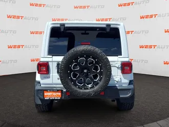 2018 Jeep Wrangler photo 4