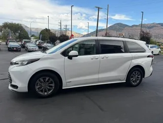 2021 Toyota Sienna photo 5