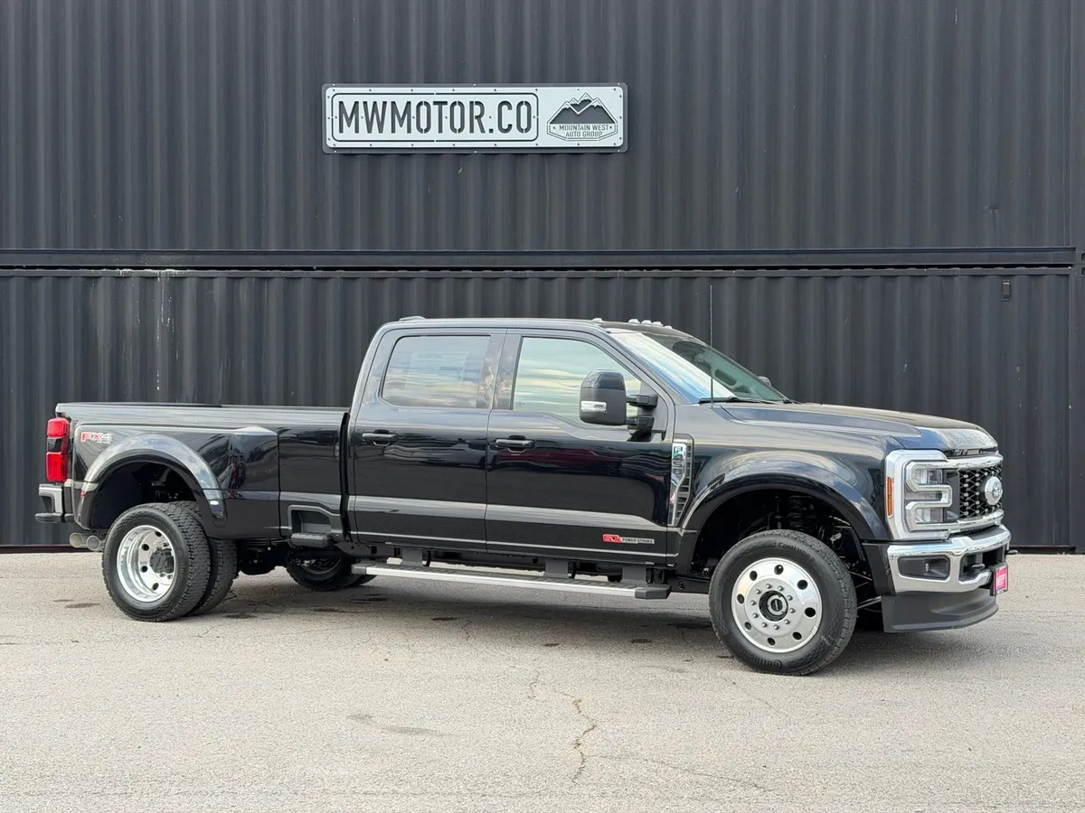 2026 Ford F-450SD Lariat