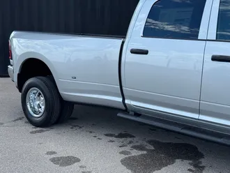 2026 Ram 3500 photo 4
