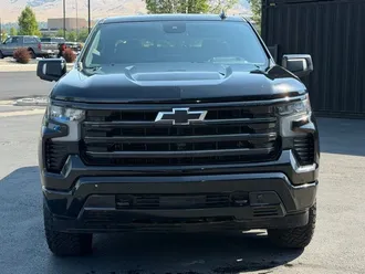 2024 Chevrolet Silverado 1500 photo 2