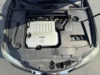 2010 Lexus ES 350 photo 4