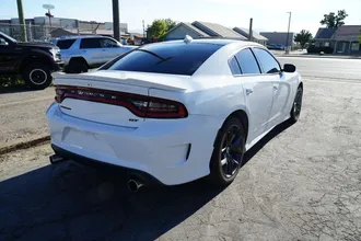2019 Dodge Charger photo 7
