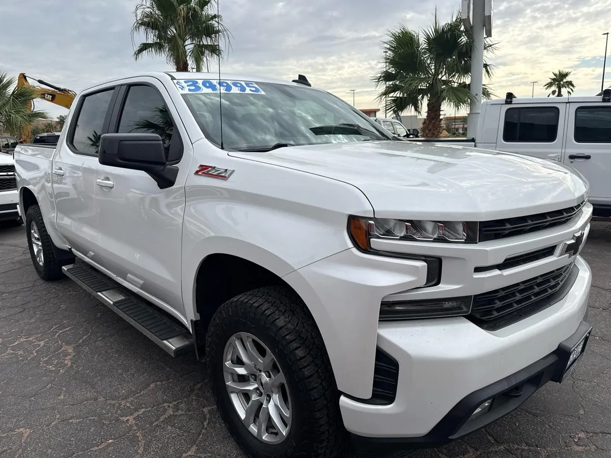 2020 Chevrolet Silverado 1500 4WD Double Cab 147" RST