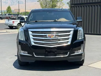 2019 Cadillac Escalade photo 2
