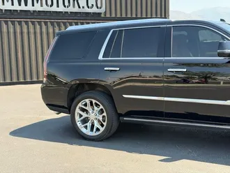 2019 Cadillac Escalade photo 4