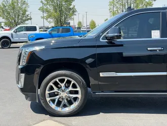 2019 Cadillac Escalade photo 7