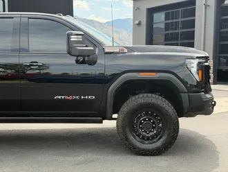 2025 GMC Sierra 2500HD photo 4