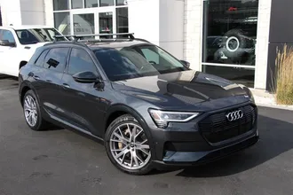 2021 AUDI E-TRON photo 2