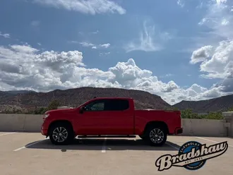 2023 Chevrolet Silverado 1500 photo 4