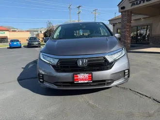 2023 Honda Odyssey photo 2
