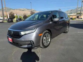 2023 Honda Odyssey photo 3