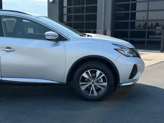 2023 Nissan Murano photo 3