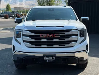 2023 GMC Sierra 1500 photo 2