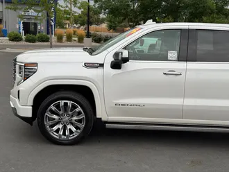 2024 GMC Sierra 1500 photo 4