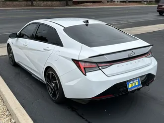 2021 Hyundai Elantra photo 6