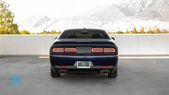 2015 Dodge Challenger photo 3