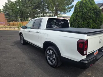 2019 Honda Ridgeline photo 3
