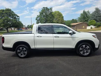 2019 Honda Ridgeline photo 7