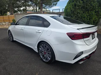 2024 Kia Forte photo 3