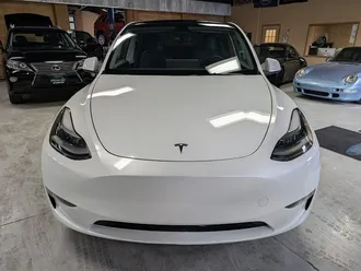 2023 Tesla Model Y Long Range photo 6