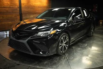 2020 TOYOTA CAMRY photo 2