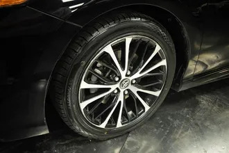 2020 TOYOTA CAMRY photo 4
