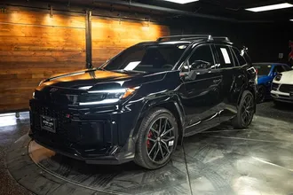 2026 TOYOTA RAV4 PLUG-IN HYBRID photo 2