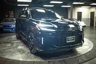 2026 TOYOTA RAV4 PLUG-IN HYBRID photo 5