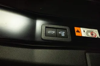 2026 TOYOTA RAV4 PLUG-IN HYBRID photo 7