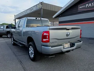 2024 Ram 2500 Crew Cab photo 3