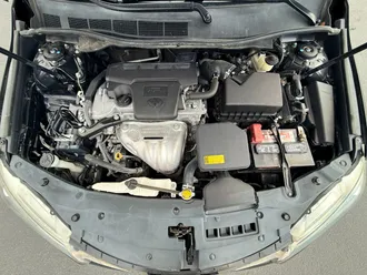 2015 Toyota Camry photo 3
