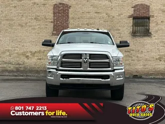 2017 Ram 3500 Crew Cab photo 7
