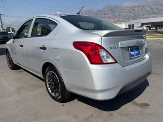2015 Nissan Versa photo 7