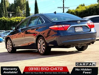 2016 Toyota Camry XLE photo 5