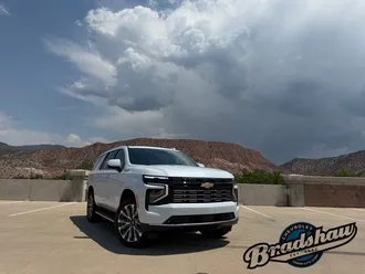2026 Chevrolet Tahoe photo 2