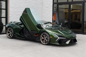 2026 Lamborghini Revuelto photo 4