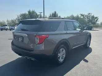2021 Ford Explorer photo 6