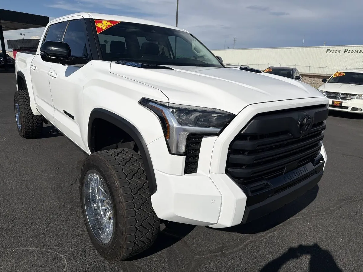 2024 Toyota Tundra 1794 Limited Edition HV 4x4 4dr CrewMax Cab Pickup SB