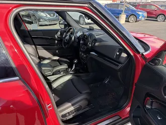 2019 MINI Countryman photo 3