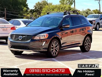 2016 Volvo XC60 T6 Drive-E photo 3
