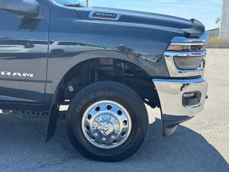 2025 Ram 3500 photo 3