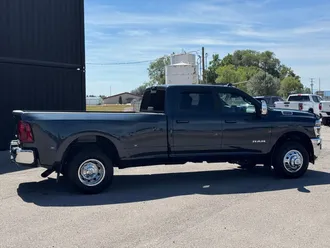 2025 Ram 3500 photo 5